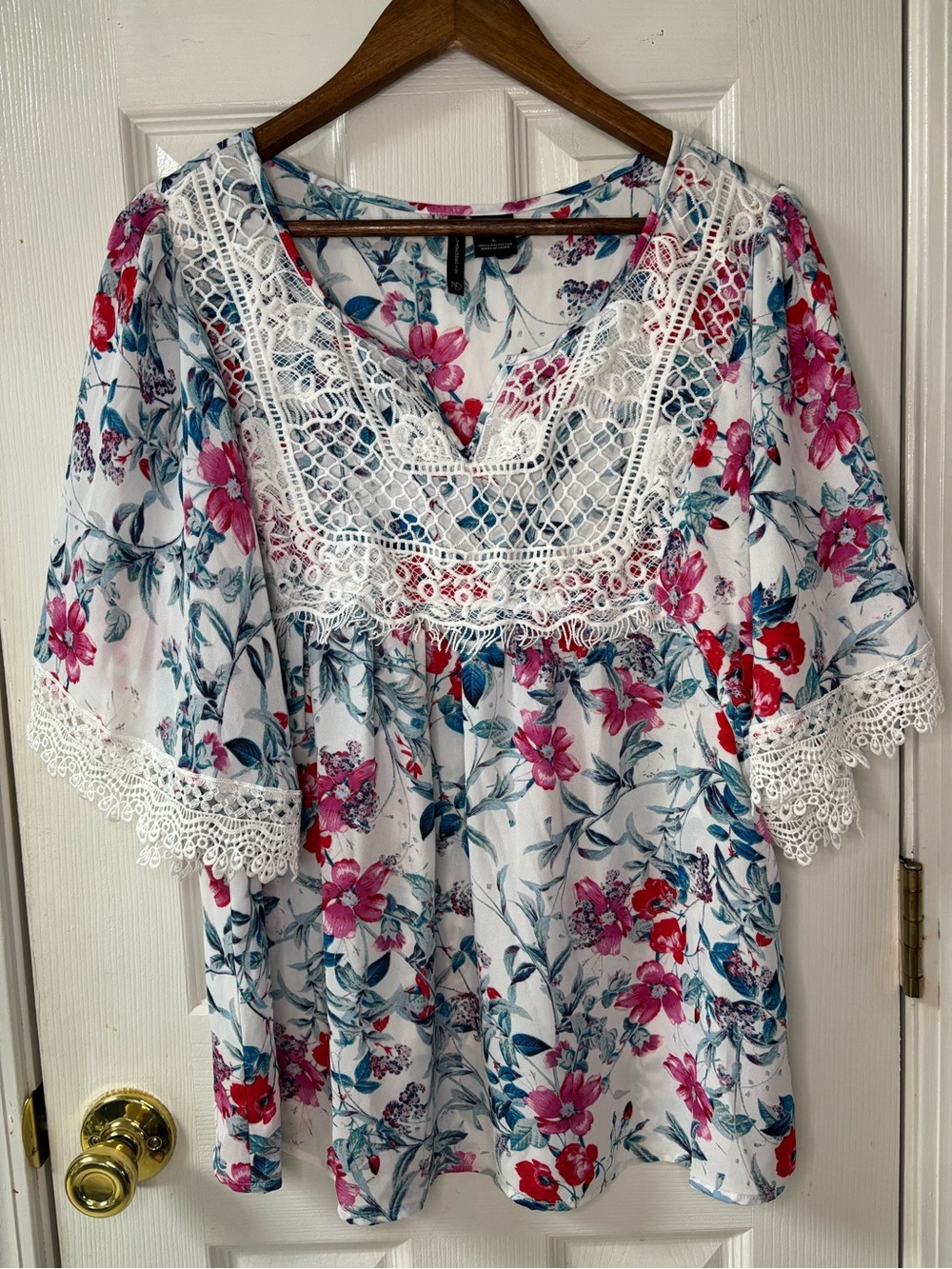 new directions White Floral Lace-Trim Peasant Blouse with Pink and Blue Accents